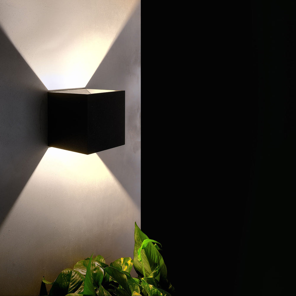 QB Outdoor Wall Sconce