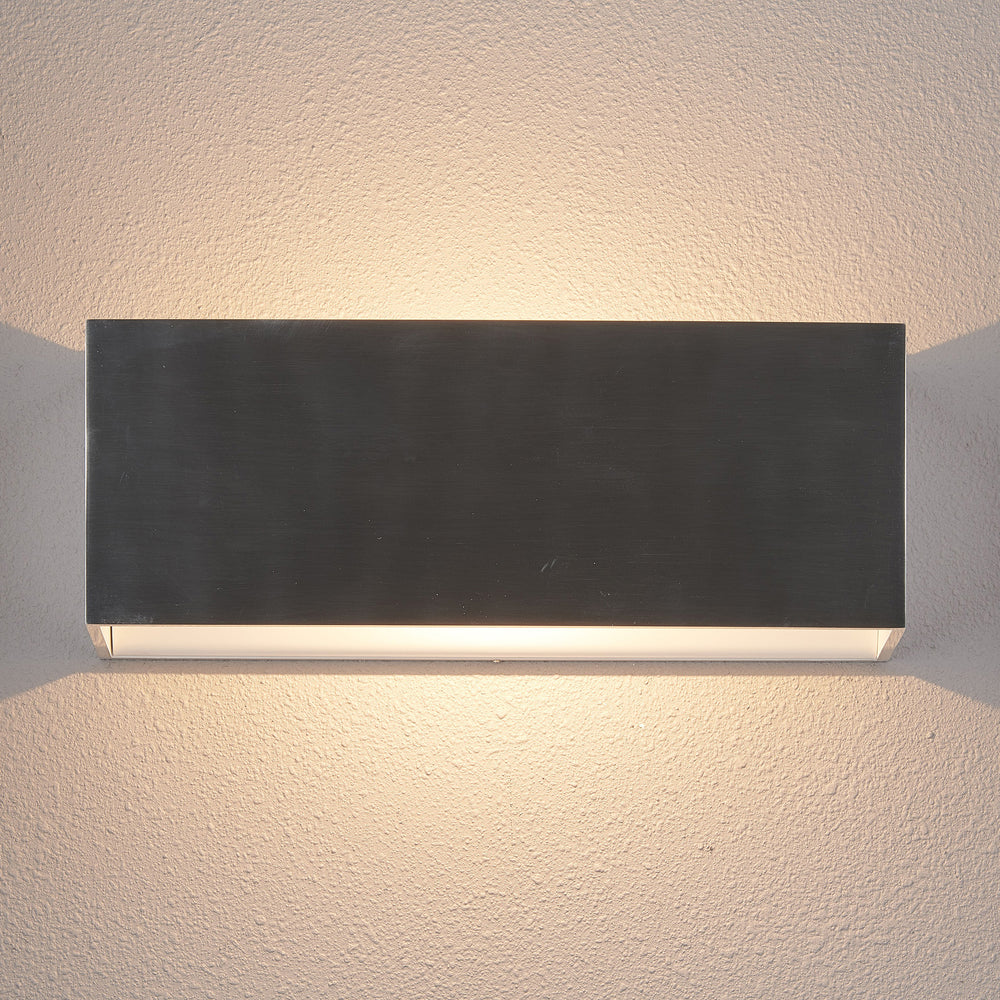 QB2 Wall Sconce