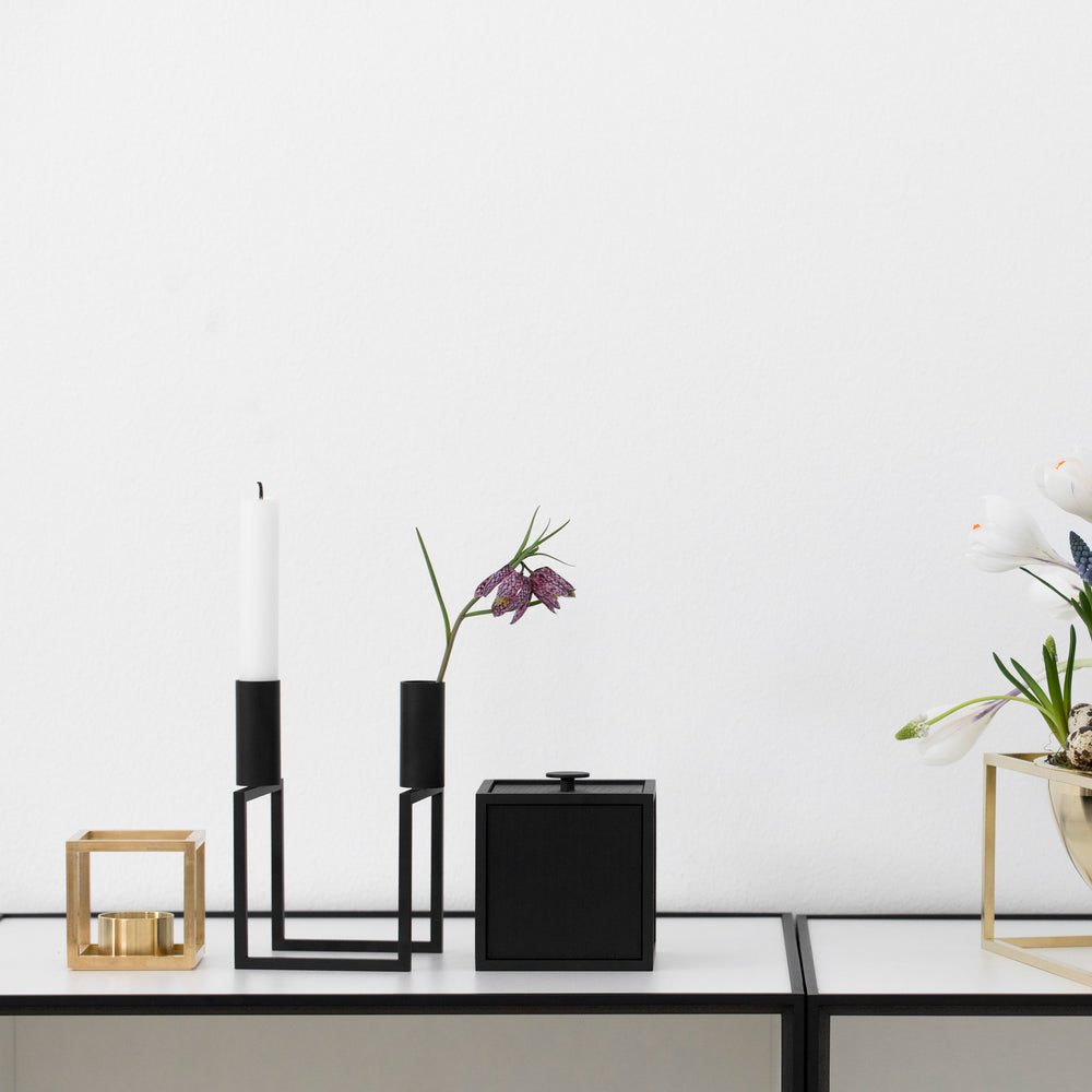 Line Candleholder