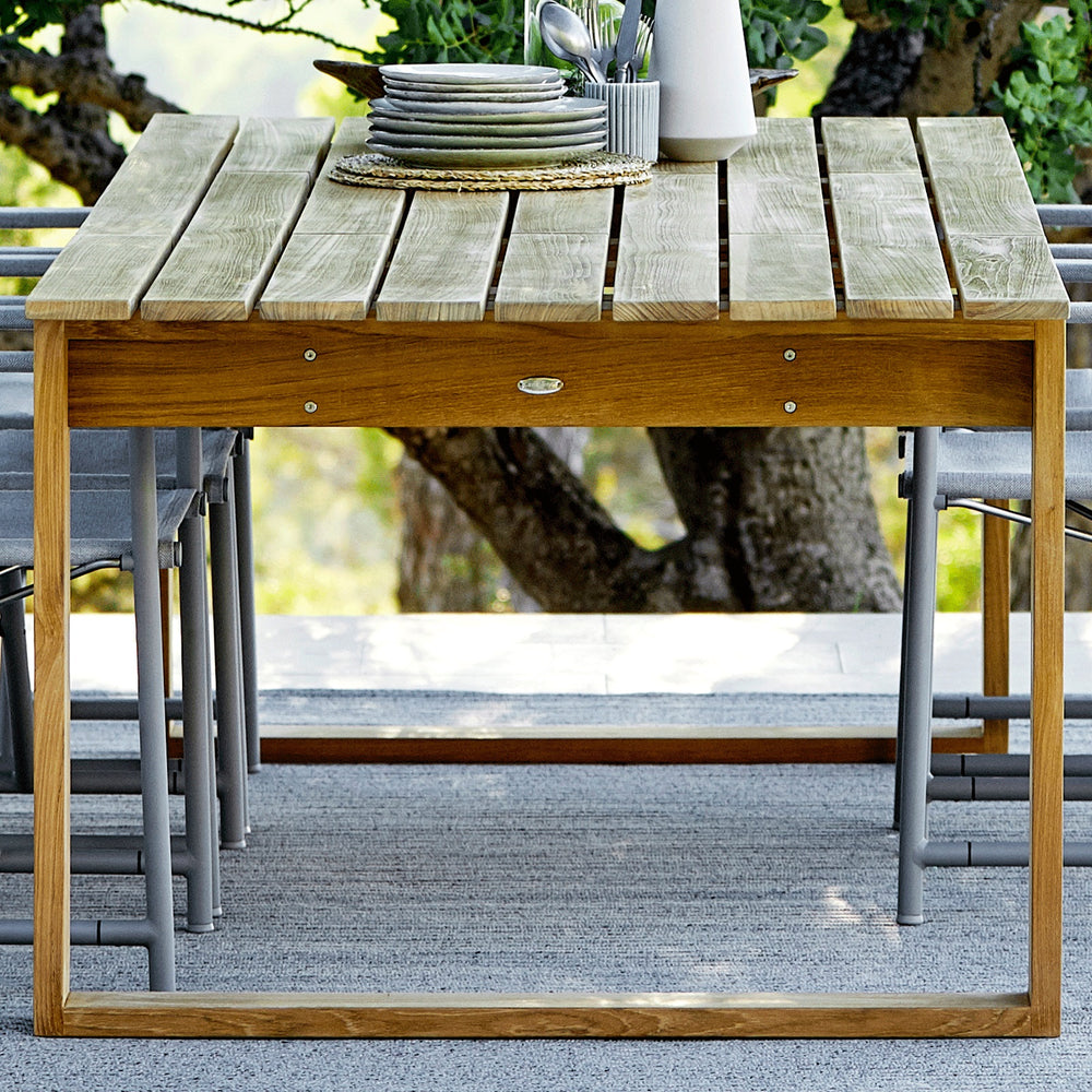 Endless Outdoor Rectangular Dining Table