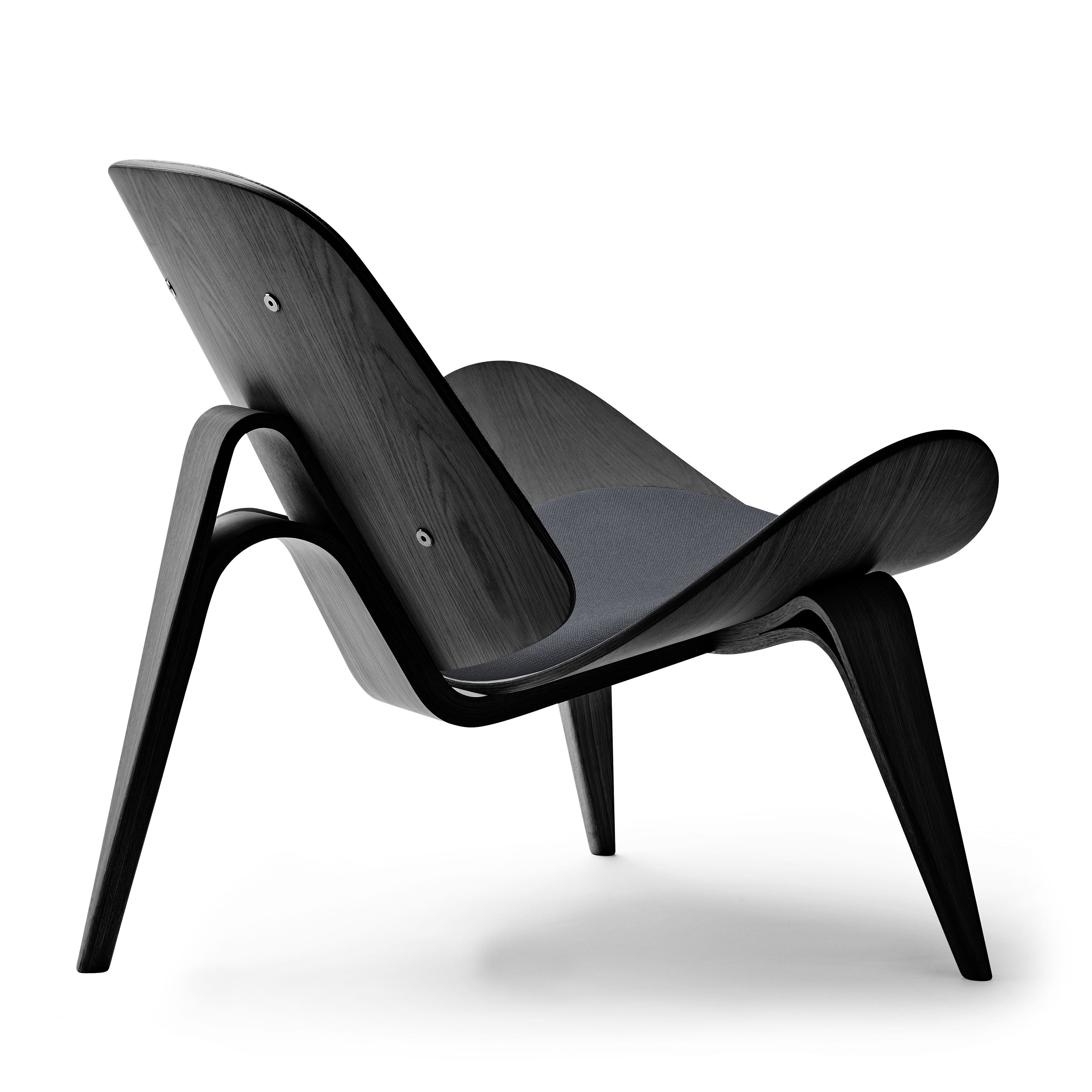 Carl Hansen and Son CH07 Shell Chair - 2Modern