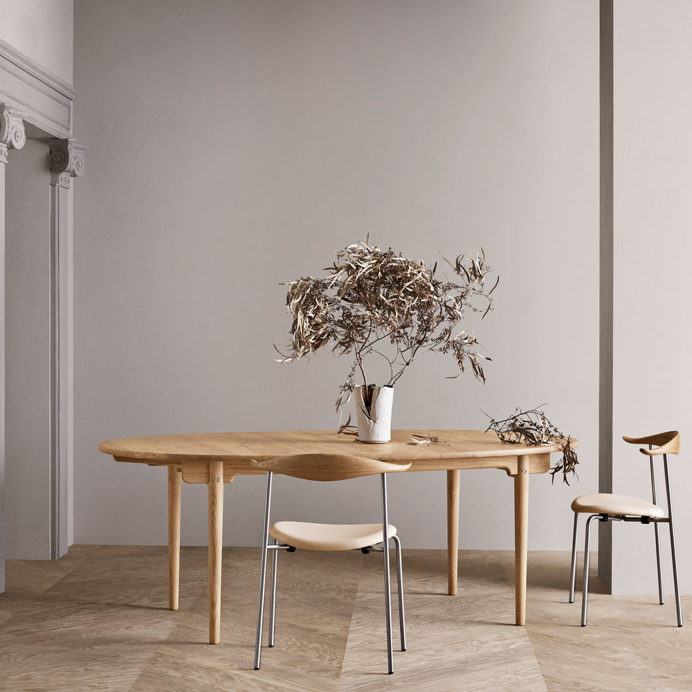 CH338 Dining Table