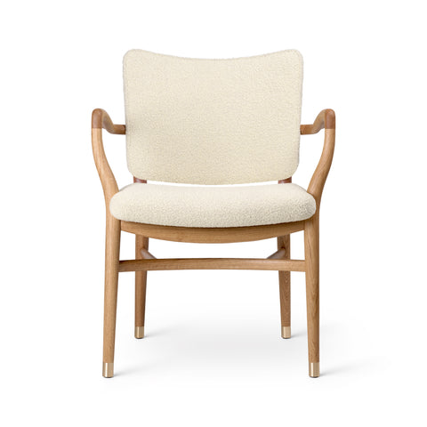 VLA61 Monarch Armchair