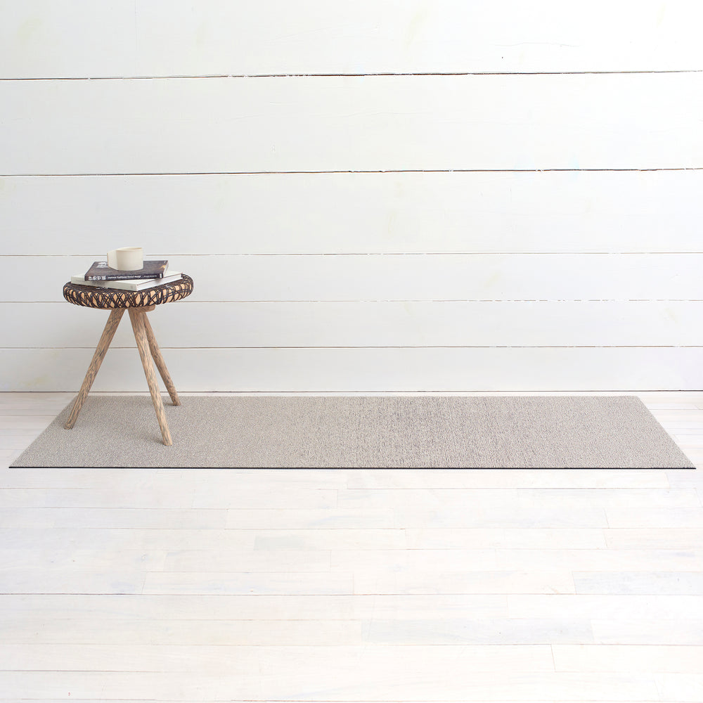 Solid Indoor/Outdoor Shag Runner