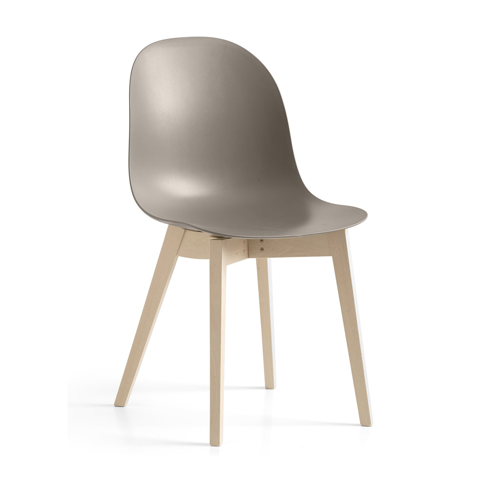 Academy Chair