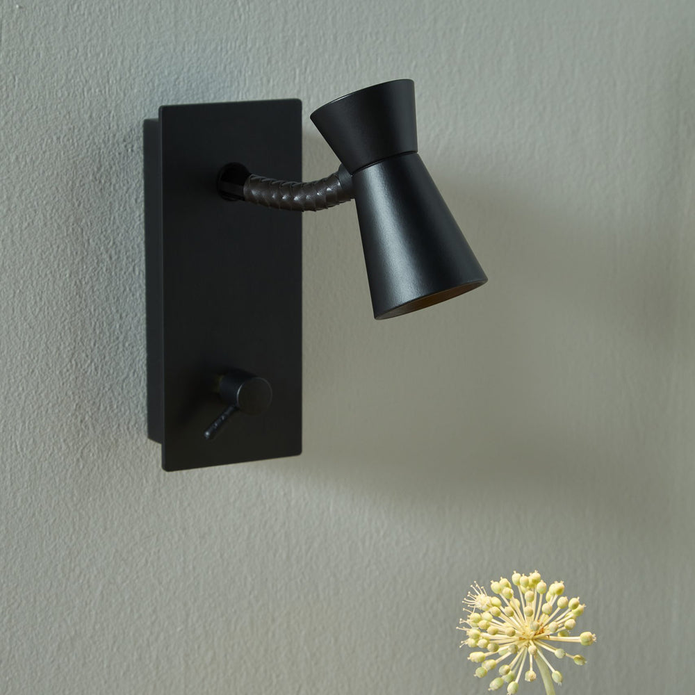 G+T Reading Wall Sconce