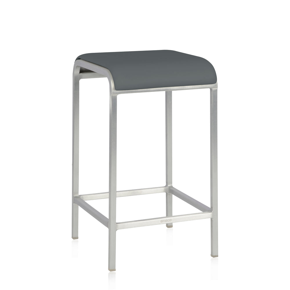 20-06 Bar and Counter Stool