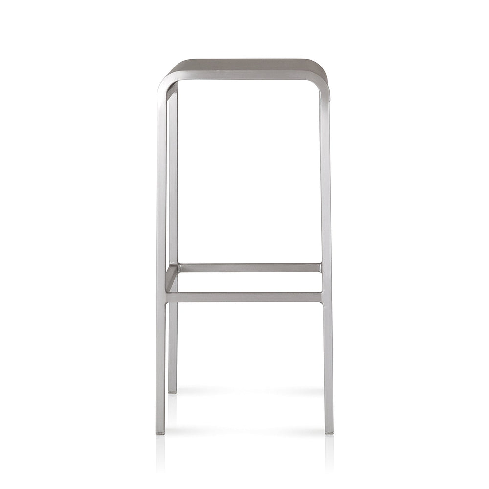 20-06 Bar and Counter Stool