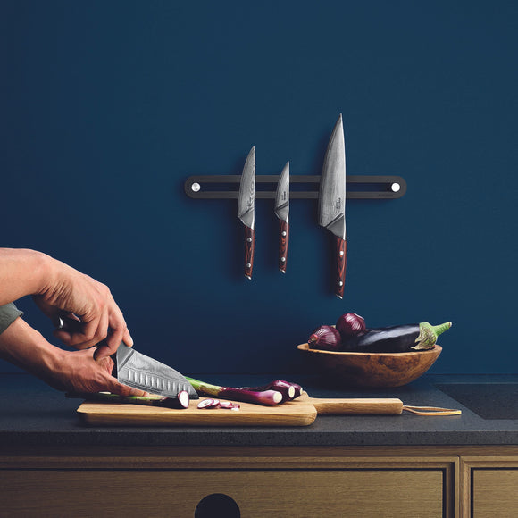 https://www.2modern.com/cdn/shop/products/eva-solo-nordic-kitchen-knives-view-add01_580x.jpg?v=1700105485