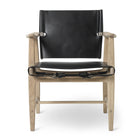 BM1106 Huntsman Chair