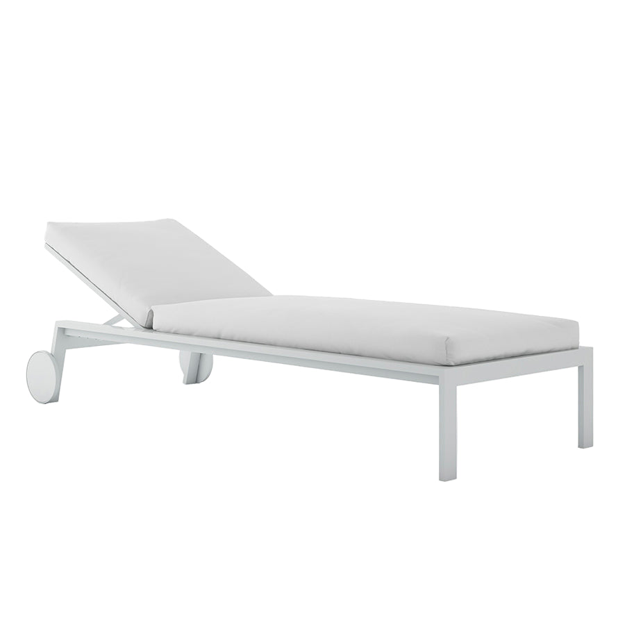 Timeless Outdoor Chaiselongue with Wheels
