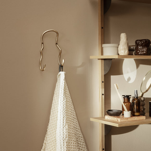Curvature Double Hook