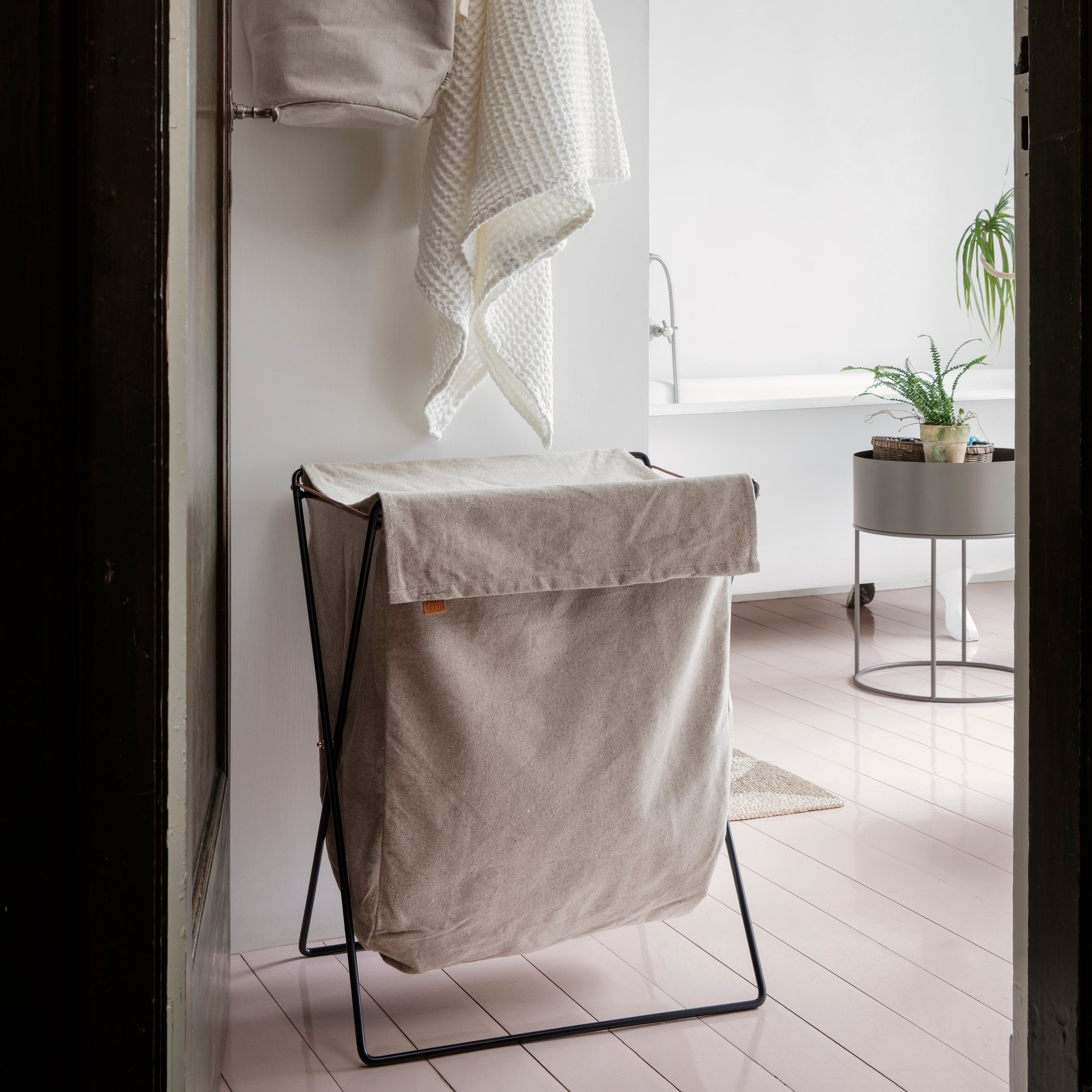 Ferm Living Herman Laundry Stand - Thumbnail 4