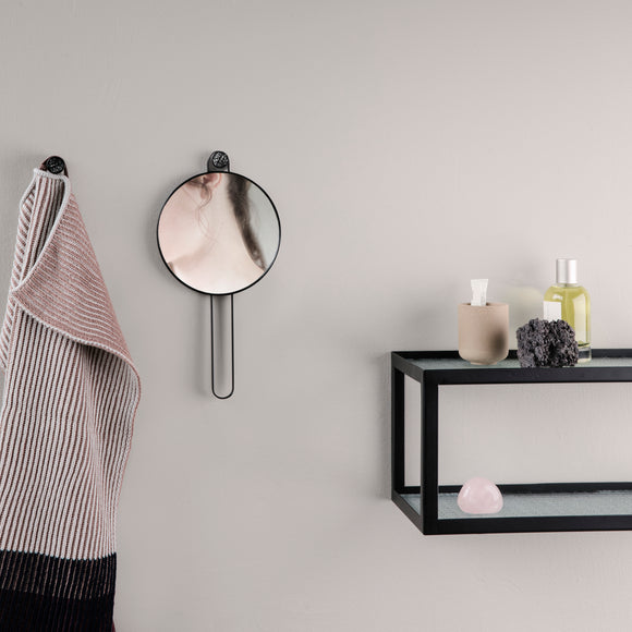 Poise Hand Mirror