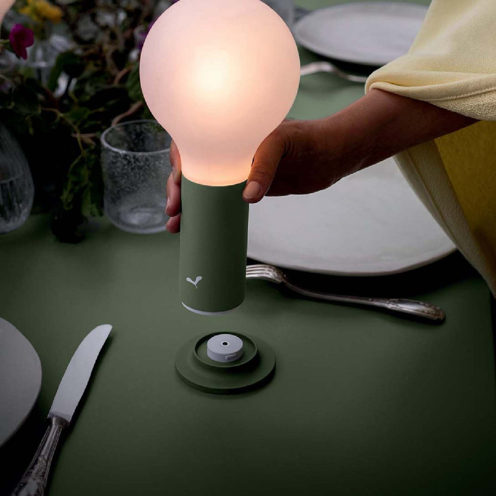 Aplo Lamp