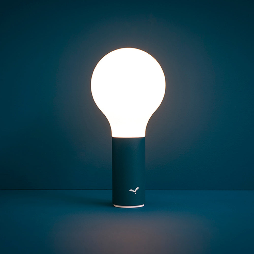 Aplo Lamp