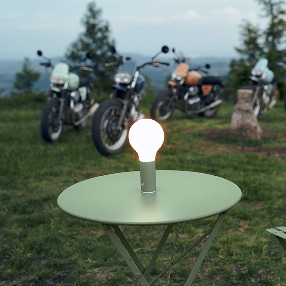 Aplo Lamp