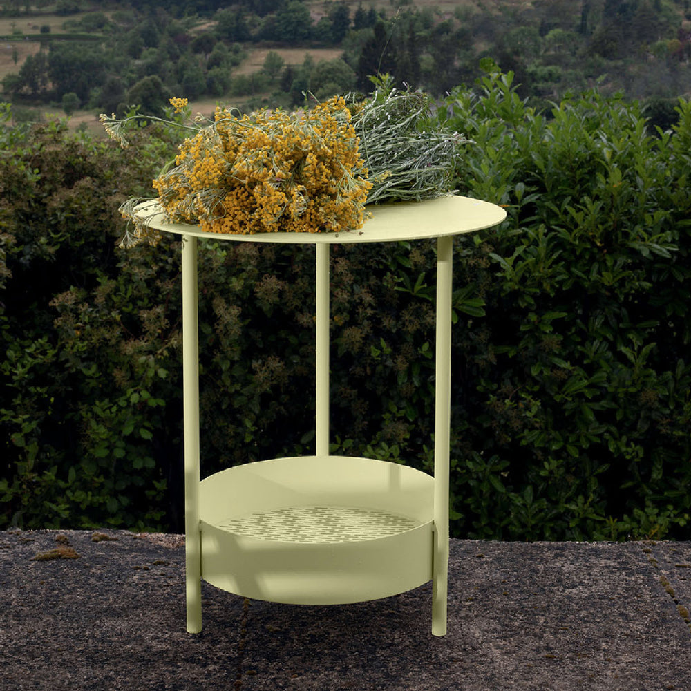 Salsa Outdoor Pedestal Table