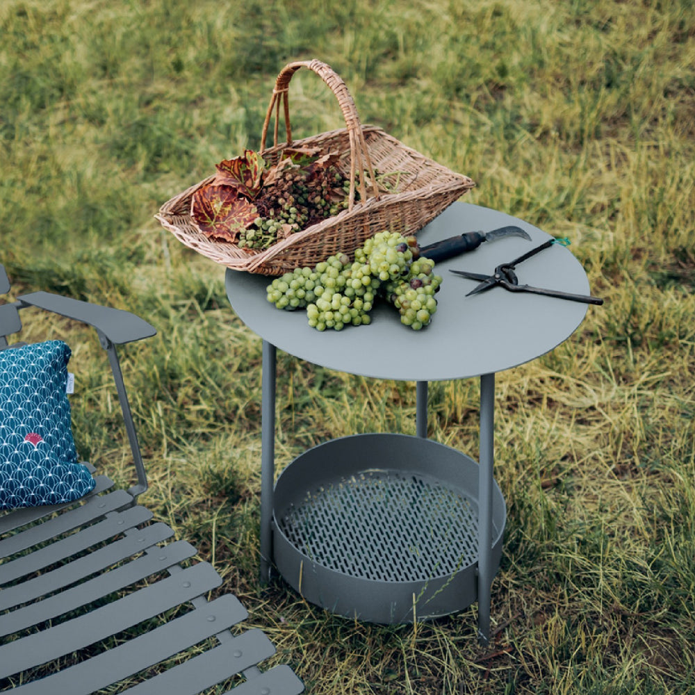 Salsa Outdoor Pedestal Table