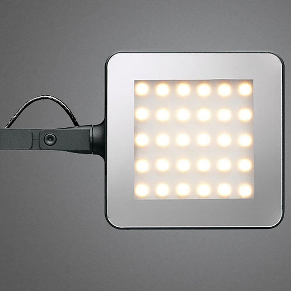 Kelvin Floor Lamp