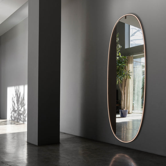 La Plus Belle Wall-Mounted Mirror with Integrated LED lights