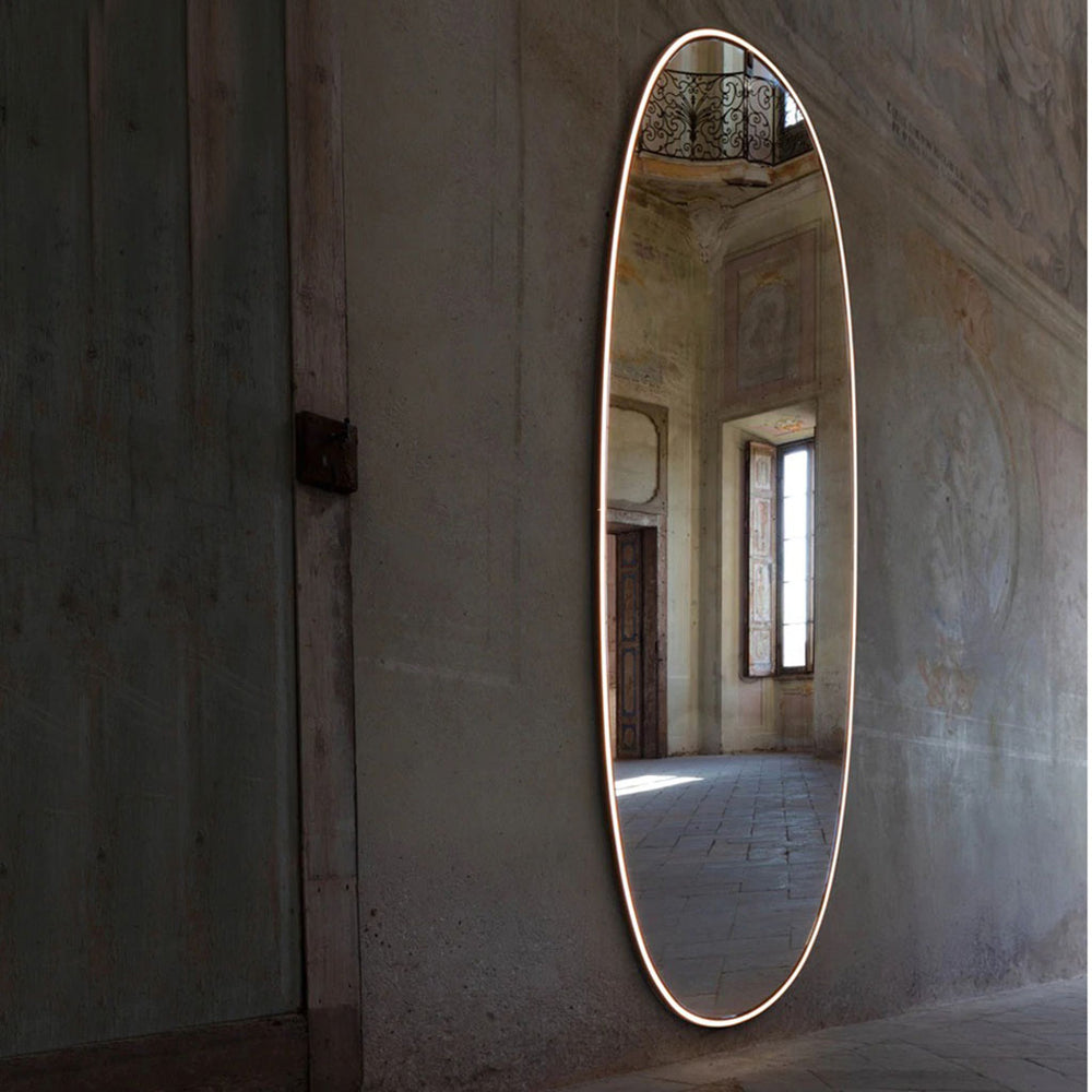 La Plus Belle Wall-Mounted Mirror with Integrated LED lights