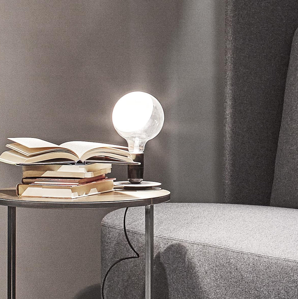 Lampadina LED Table Lamp