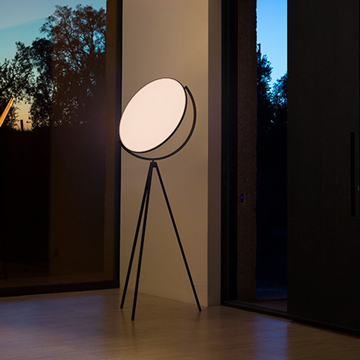 FLOS Superloon Floor Lamp - 2Modern