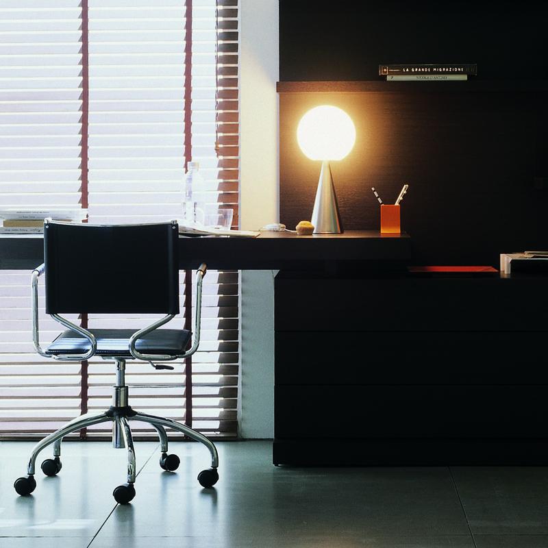fontanaarte-corp-bilia-table-lamp_view-add06