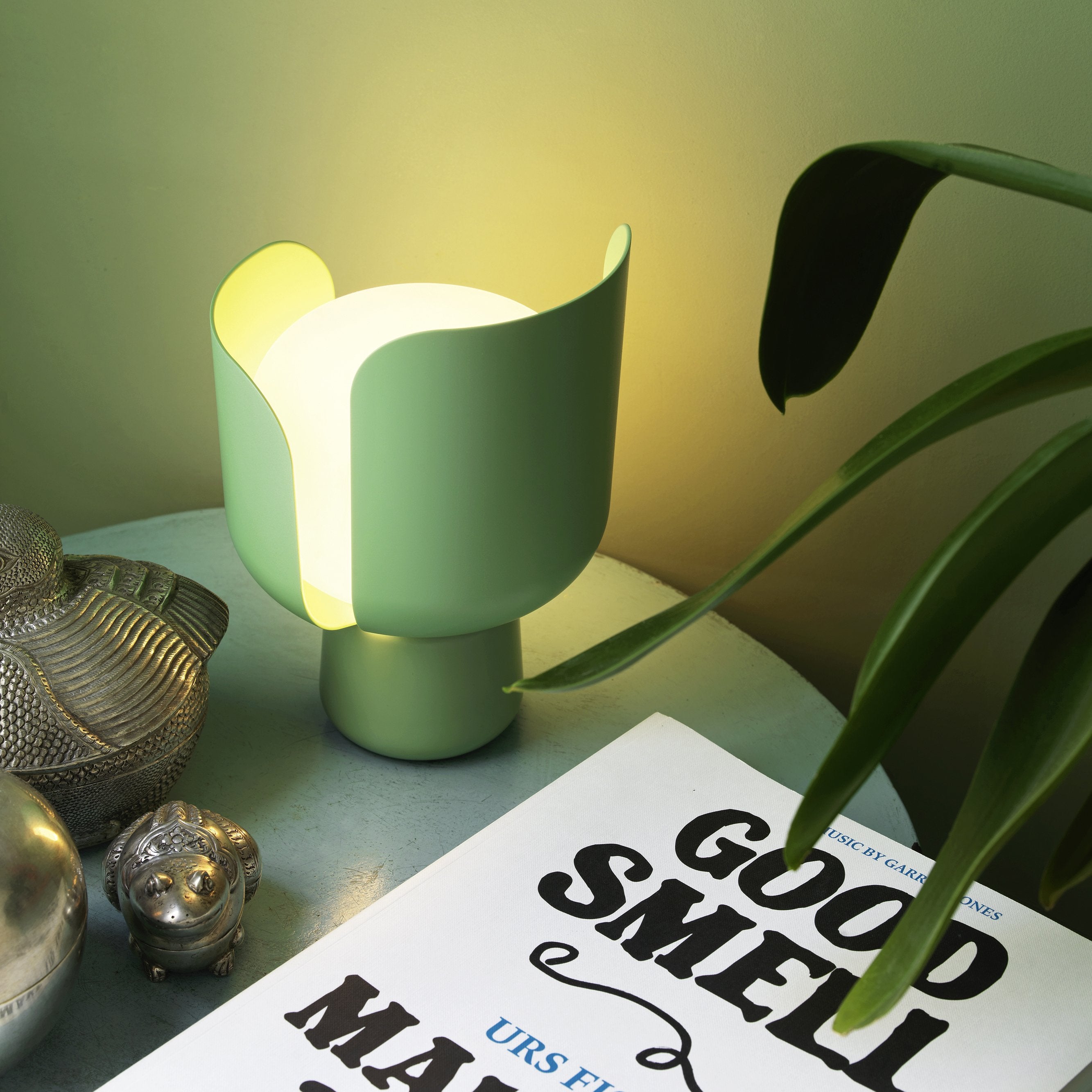 FontanaArte Blom Table Lamp - 2Modern