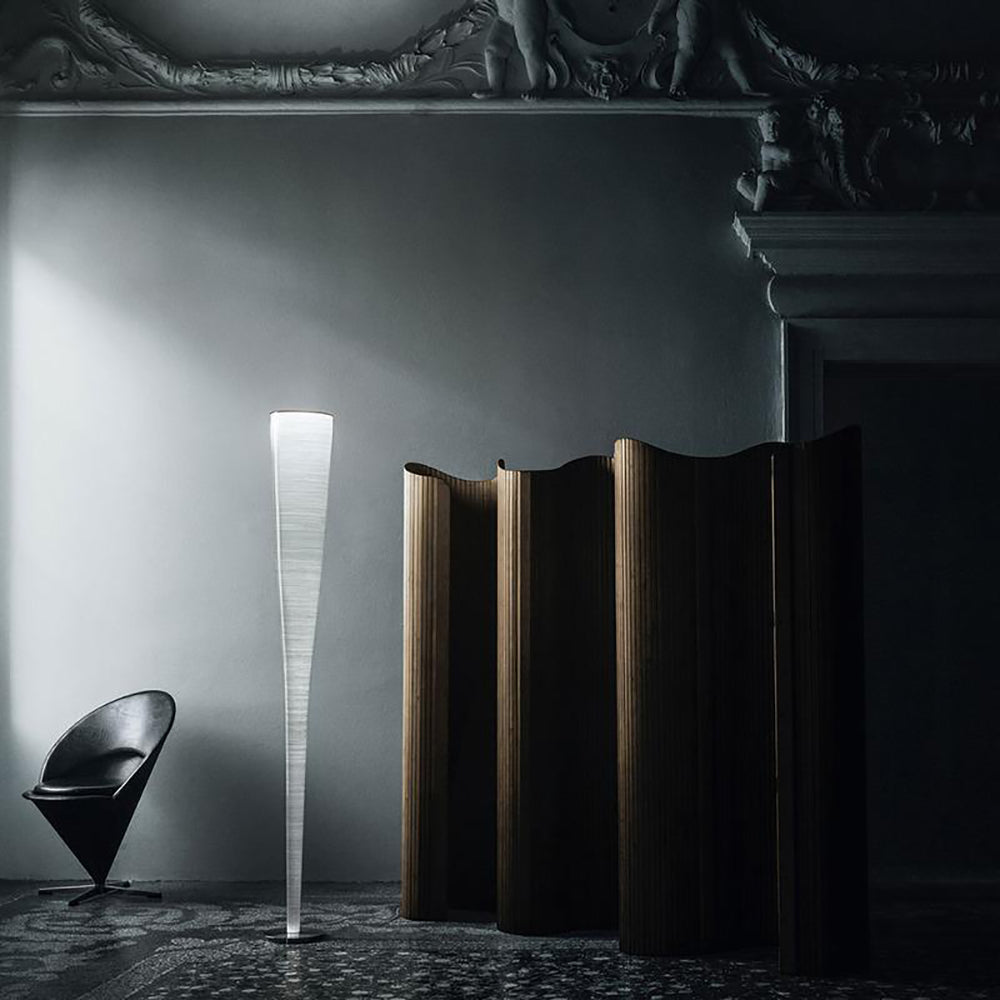 Mite Floor Lamp