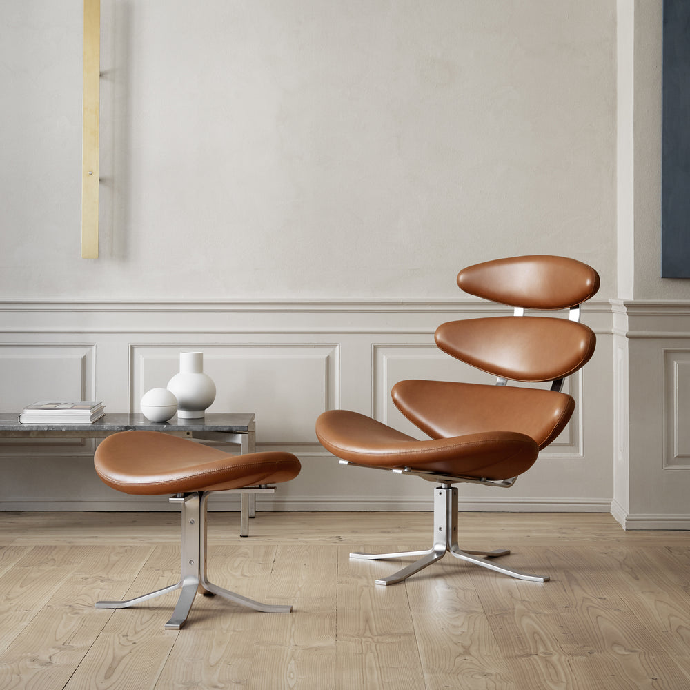 Corona Swivel Lounge Chair