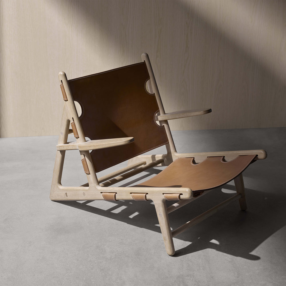 Hunting Lounge Chair