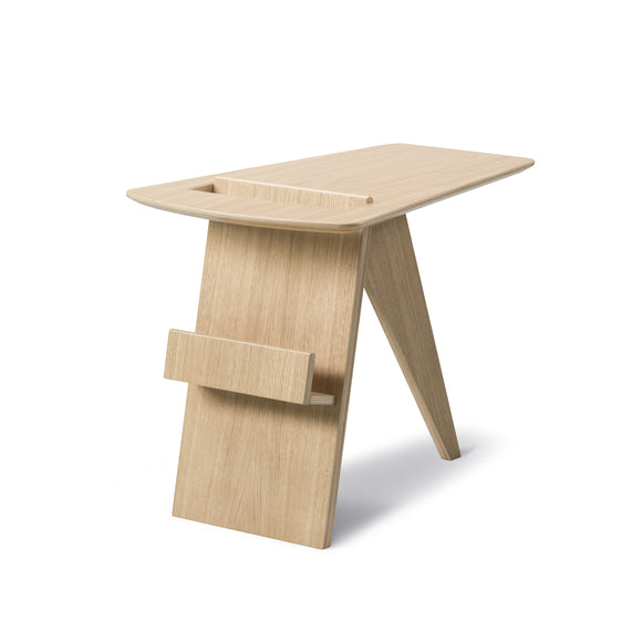 Risom Magazine Table