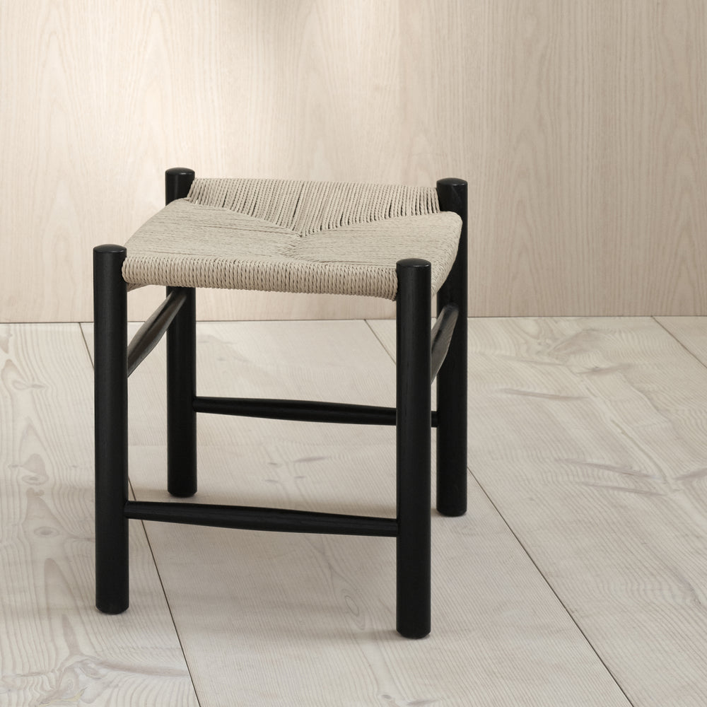 Wegner J16 Footstool