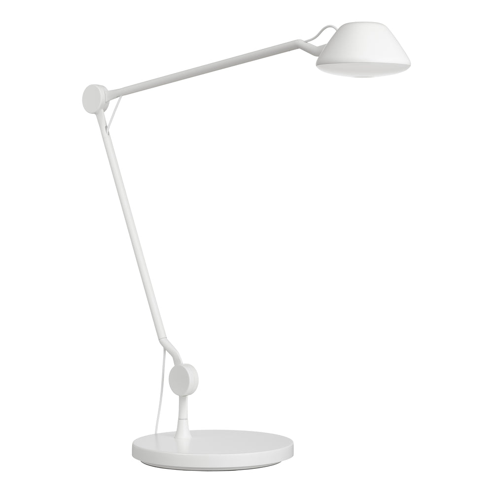 AQ01 Desk Lamp