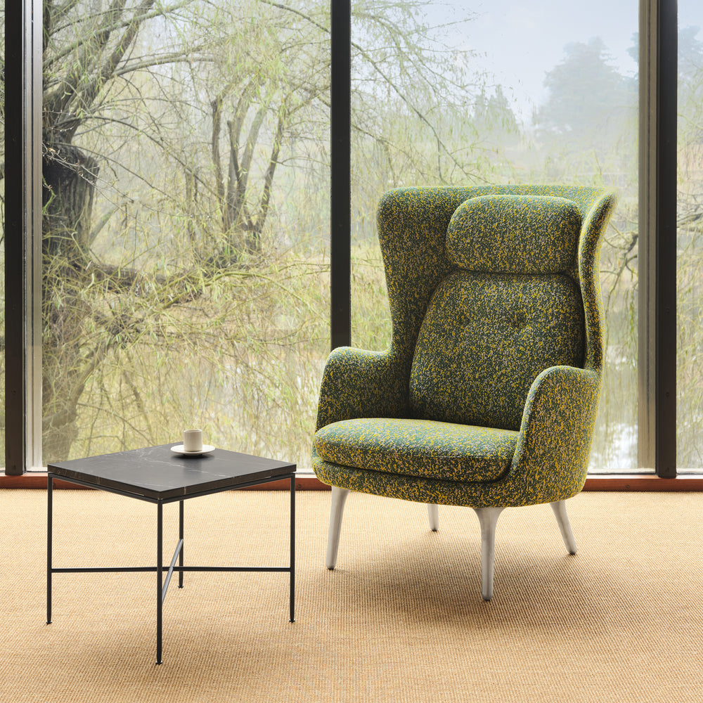 Ro Lounge Chair