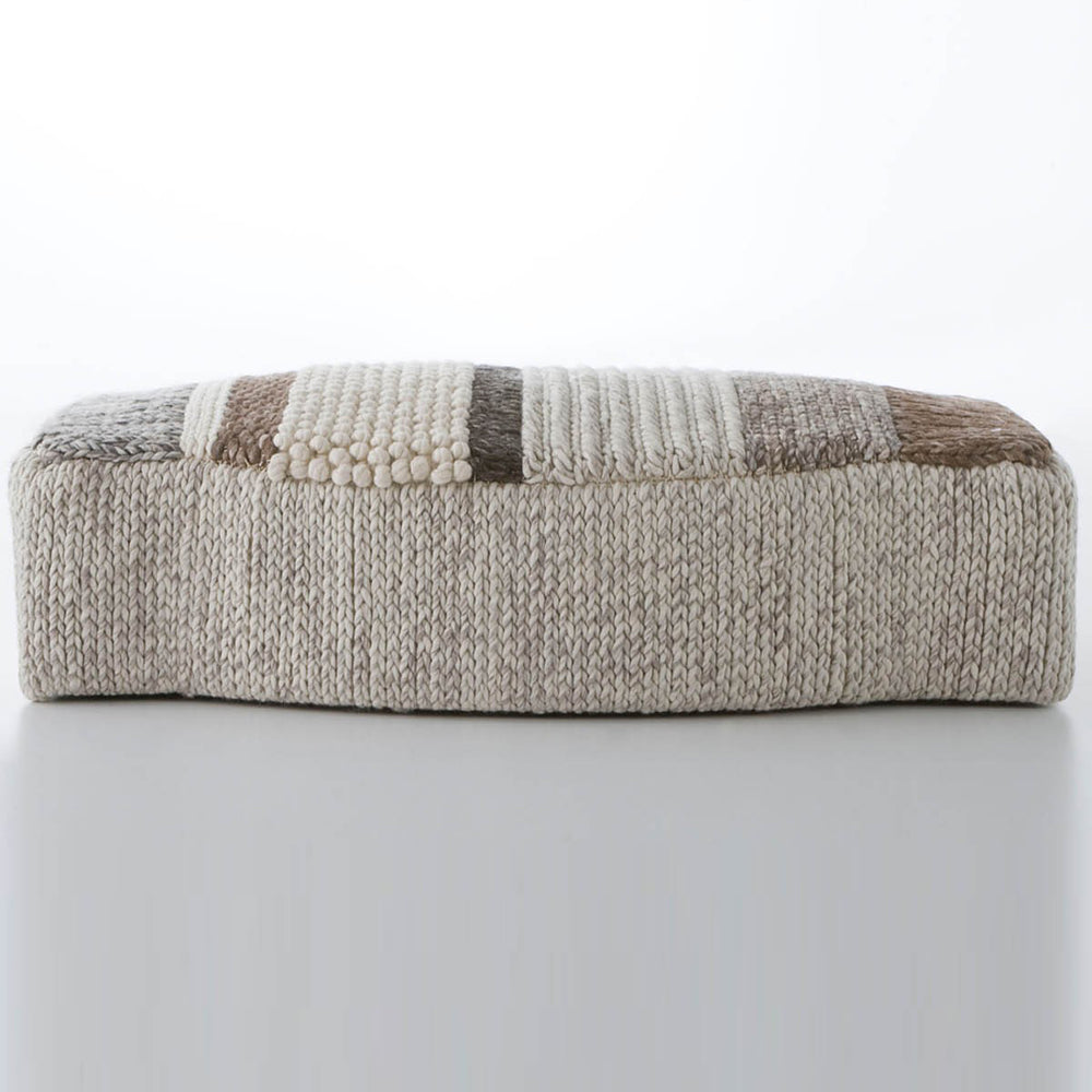 Mangas Pouf