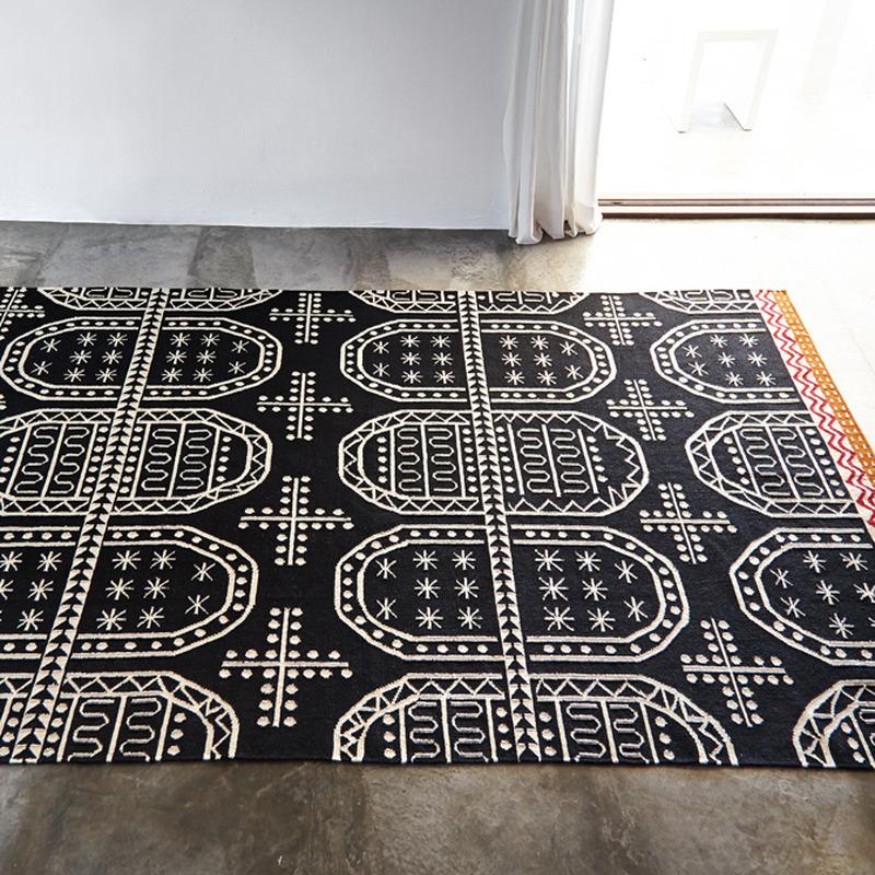 Tasili Wool Kilim Rug