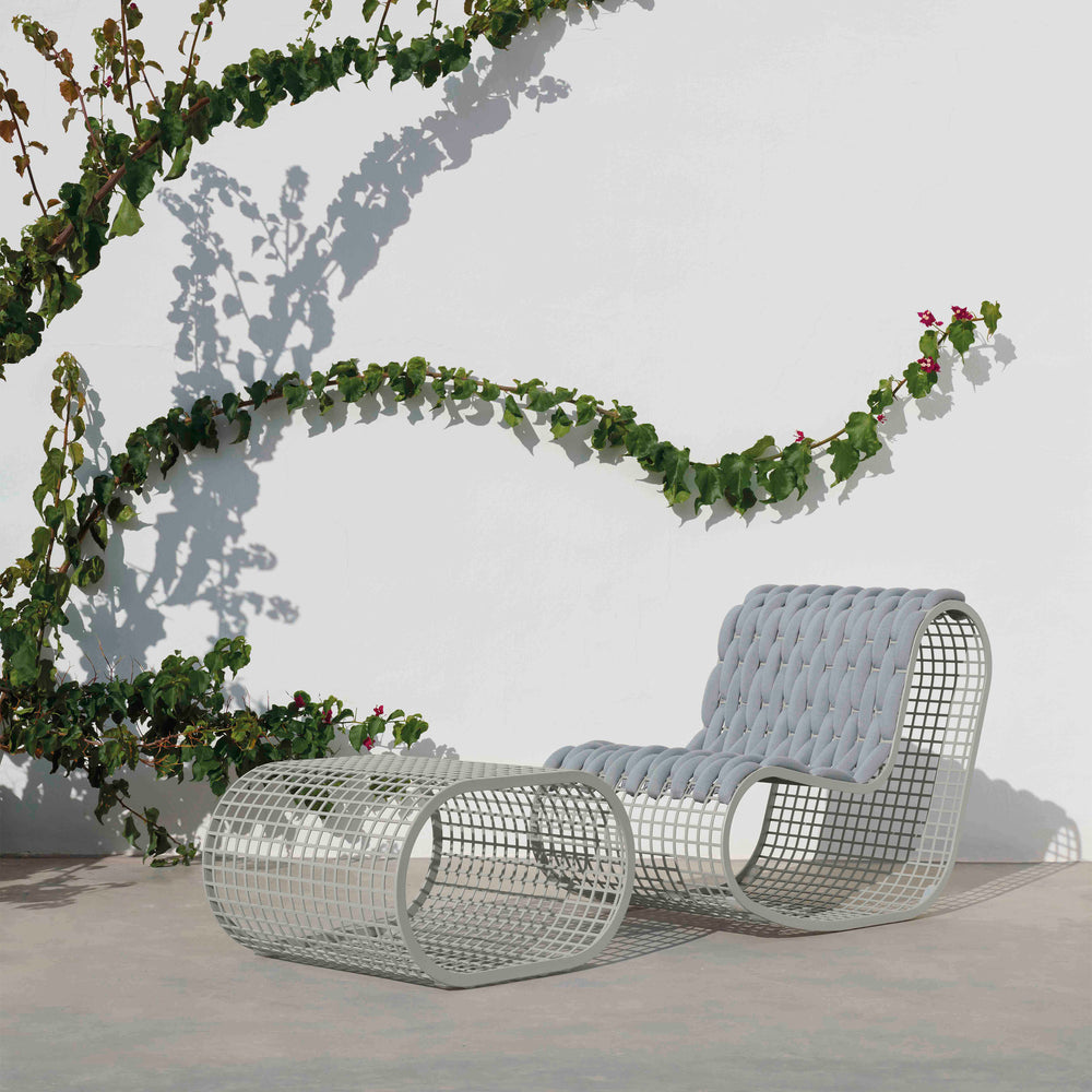 Buit Club Chair