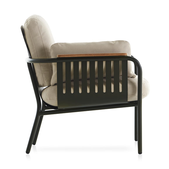 Capa Lounge Chair