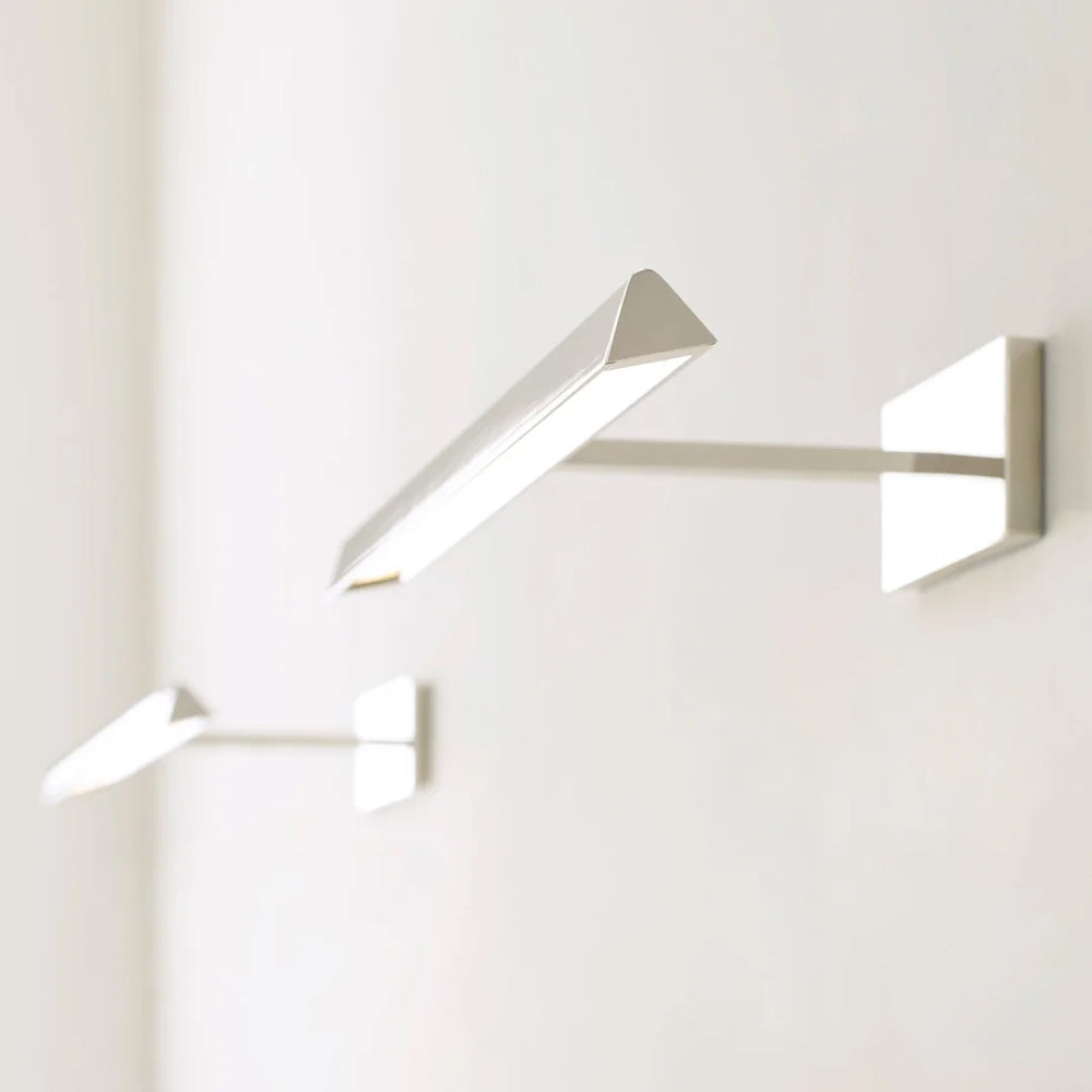 Sean Lavin Dessau Picture Light