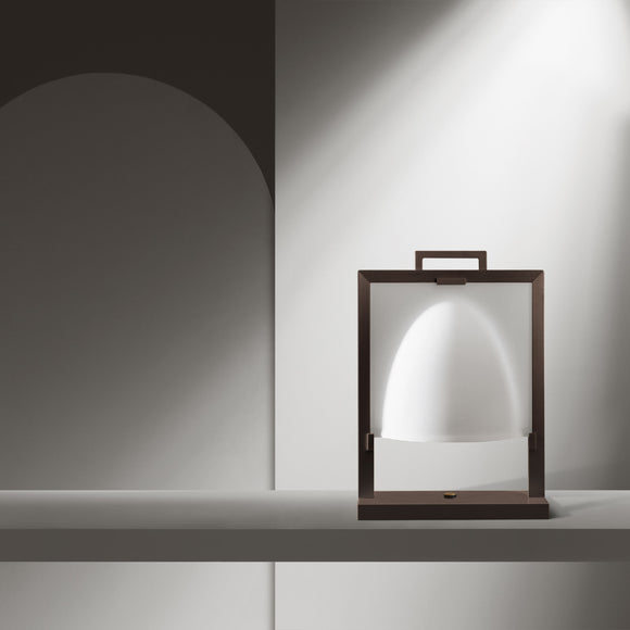 Nao Table Lamp