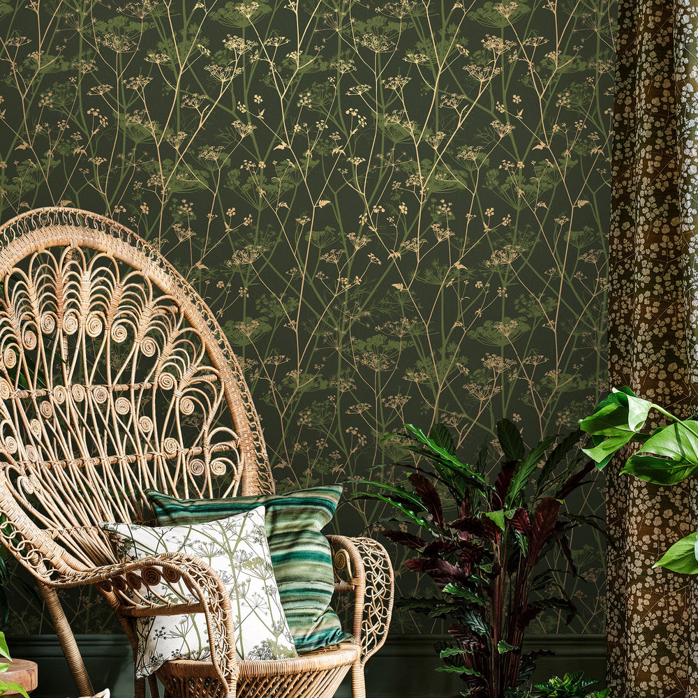 Clarissa Hulse Wild Chervil Kingfisher and Gold Wallpaper