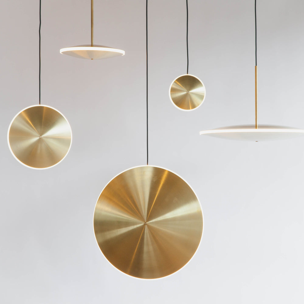 Chrona Vertical Pendant Light