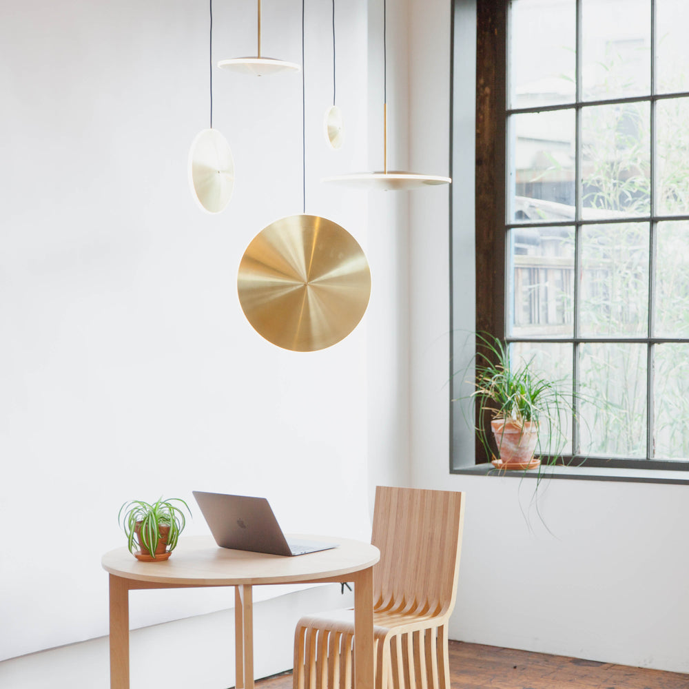 Chrona Vertical Pendant Light