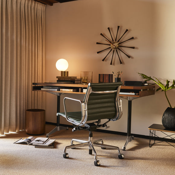 Eames Aluminum Group Management Chair