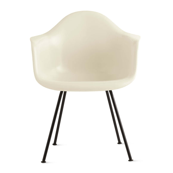 Eames Molded Fiberglass Armchair 4-Leg Base