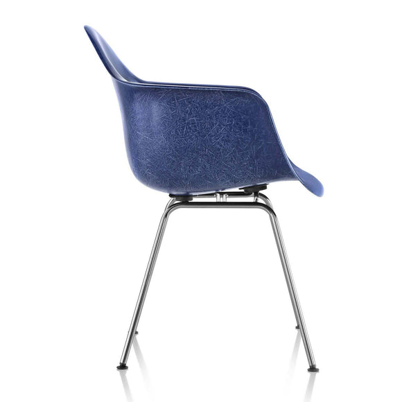 Eames Molded Fiberglass Armchair 4-Leg Base