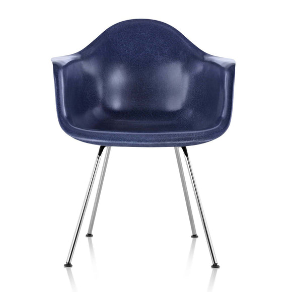 Eames Molded Fiberglass Armchair 4-Leg Base